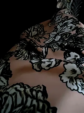 urrubybaby online show from September 24, 11:13 am