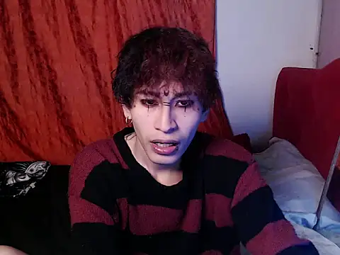 Snapshot of Alien_Twink chatting on September 21, 11:28 pm Alien Twink online show from September 21, 11:28 pm