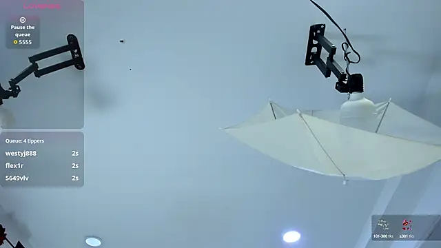 EmiliaRose  online show from September 26, 9:08 pm