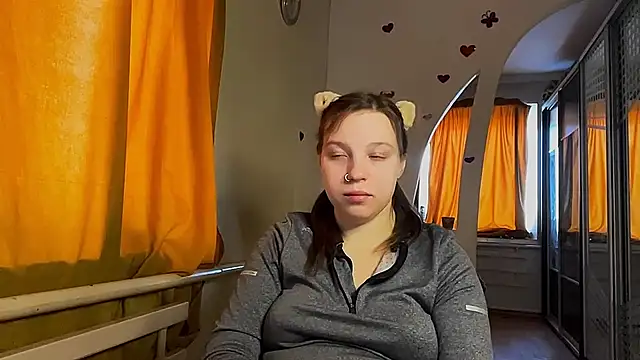 SweetAlissa18 online show from February 9, 8:51 am