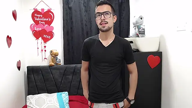 Demian val online show from February 14, 11:29 am