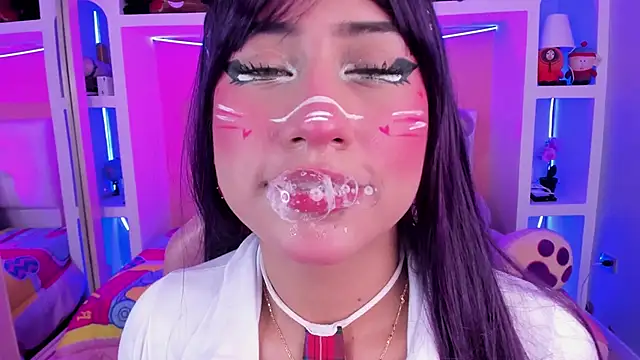 miss   megan online show from May 15, 2:40 am