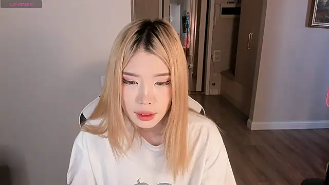 Pakk Minni online show from March 11, 10:07 am