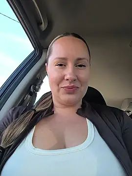 Mona Plus online show from November 9, 8:01 am