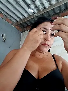 Snapshot of promiscuous-indecent-momm chatting on September 22, 2:41 pm promiscuous-indecent-momm online show from September 22, 2:41 pm