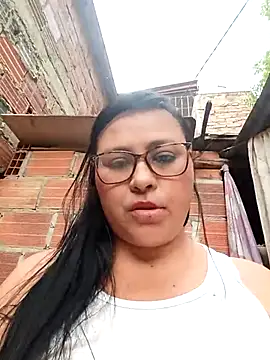 Snapshot of promiscuous-indecent-momm chatting on October 21, 10:10 pm promiscuous-indecent-momm online show from October 21, 10:10 pm