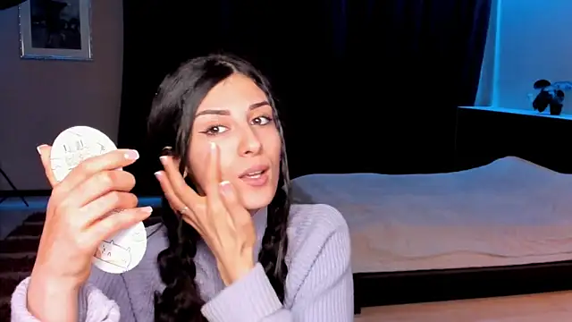 Snapshot of ZaraGranger chatting on February 22, 7:01 am ZaraGranger online show from February 22, 7:01 am