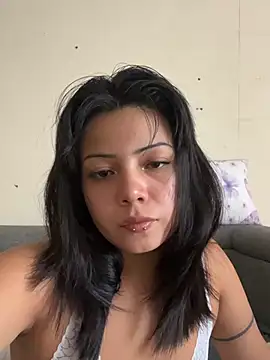 ZafiroKlein online show from June 23, 8:18 pm