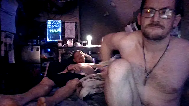 Sk00byJaXxX212 online show from April 19, 2:22 am