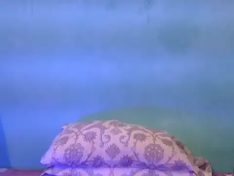 BROUNGIRLKAVYA online show from November 1, 8:00 pm