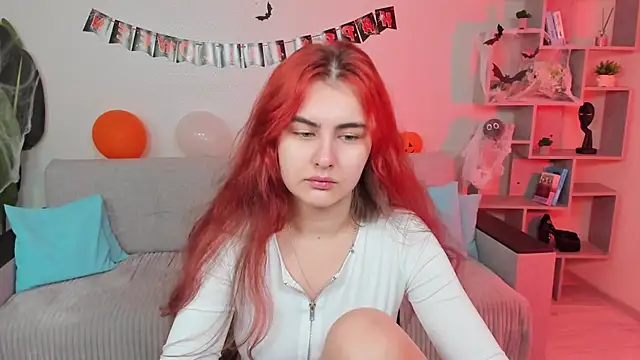 GabriellaMays online show from October 25, 5:15 am