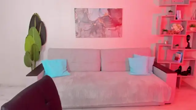 GabriellaMays online show from December 15, 5:12 am