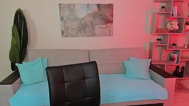 Snapshot of GabriellaMays chatting on February 16, 5:14 am GabriellaMays online show from February 16, 5:14 am