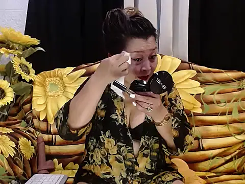 UrSweetClassyPinay online show from May 3, 8:09 am
