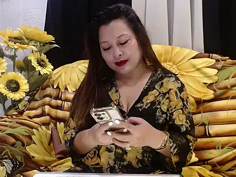 UrSweetClassyPinay online show from May 18, 8:03 pm