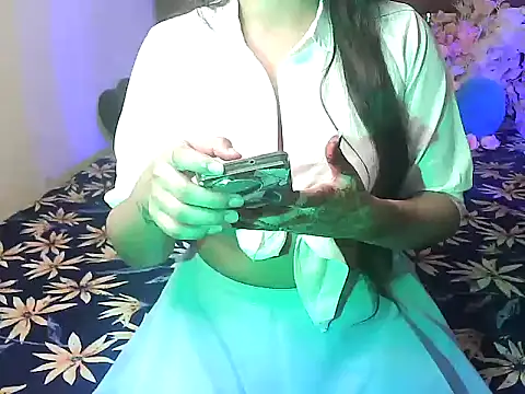 Snapshot of megancatluna chatting on September 25, 5:22 am megancatluna online show from September 25, 5:22 am