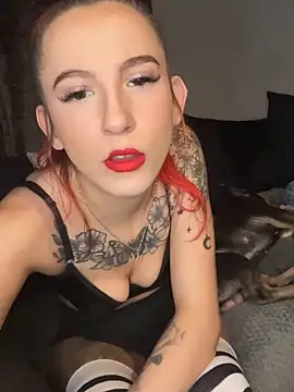 princessred517 online show from February 9, 9:30 pm