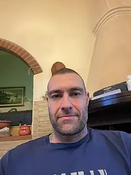 Snapshot of Jackcazzone_82 chatting on March 3, 1:53 pm Jackcazzone 82 online show from March 3, 1:53 pm