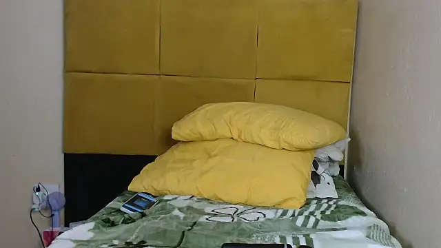 ChloeBab online show from November 14, 12:31 am