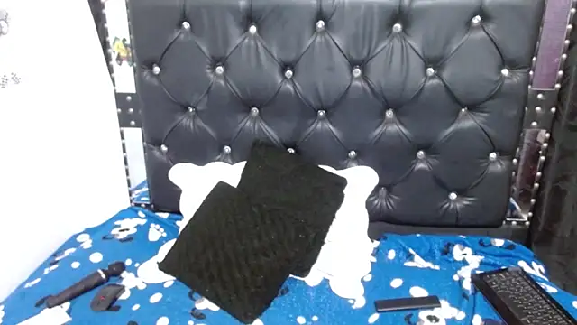 Snapshot of Megan_liz chatting on January 16, 12:36 am Megan liz online show from January 16, 12:36 am