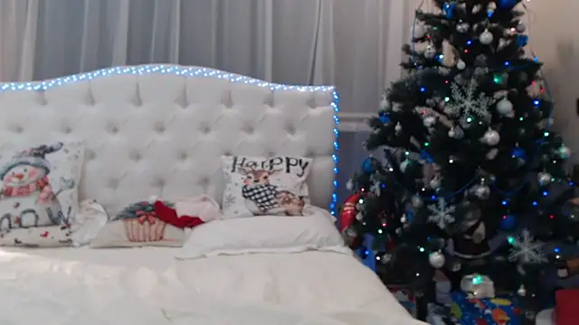 TessaDaybreak online show from January 14, 6:46 pm