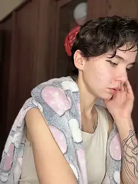 Snapshot of Anna-Sun chatting on February 19, 5:49 pm Anna-Sun online show from February 19, 5:49 pm