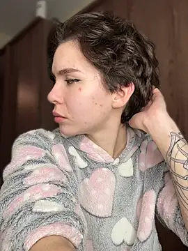 Snapshot of Anna-Sun chatting on March 7, 6:22 pm Anna-Sun online show from March 7, 6:22 pm