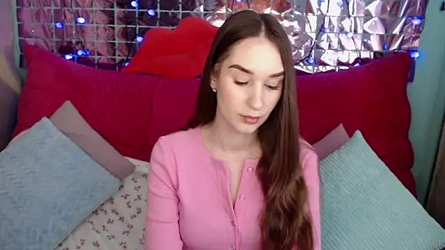 Margarettii online show from March 20, 5:46 am