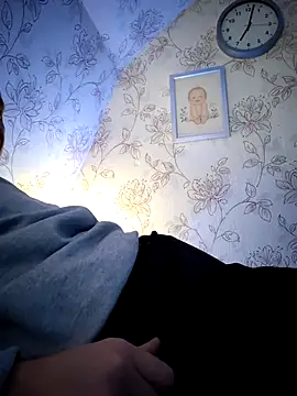 Teemu online show from November 7, 5:02 pm