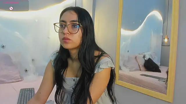 lucelly 15 online show from November 3, 11:55 am