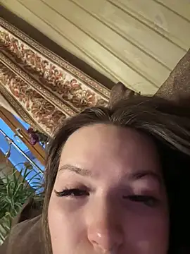 Snapshot of -Amora chatting on January 9, 12:19 pm -Amora online show from January 9, 12:19 pm