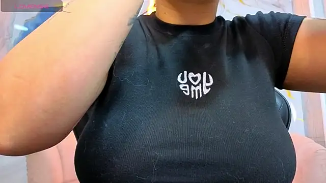 Snapshot of Anni_acker_b chatting on May 13, 12:46 pm Anni acker b online show from May 13, 12:46 pm