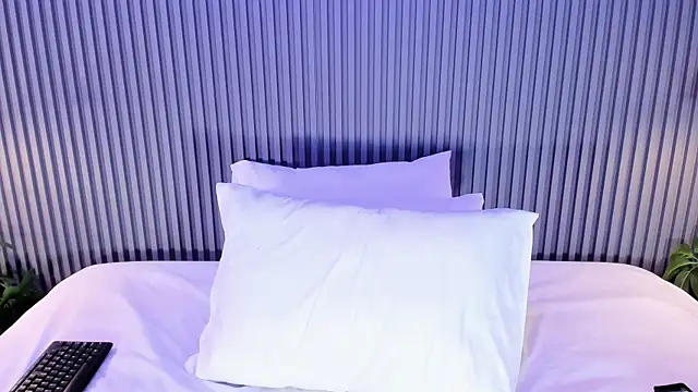 GabyFosterr online show from September 28, 12:10 pm