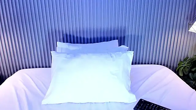 GabyFosterr online show from October 2, 11:01 pm