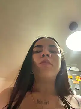 Naatalia online show from February 18, 3:31 am