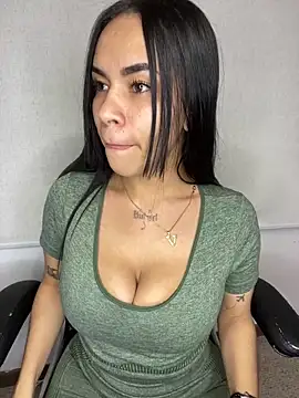 Naatalia online show from February 19, 12:25 am