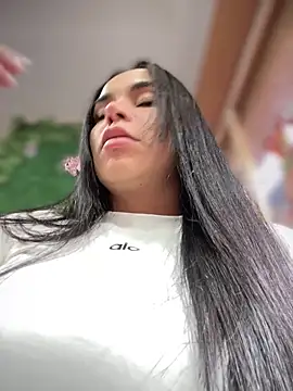 Snapshot of Naatalia chatting on November 24, 9:47 pm Naatalia online show from November 24, 9:47 pm