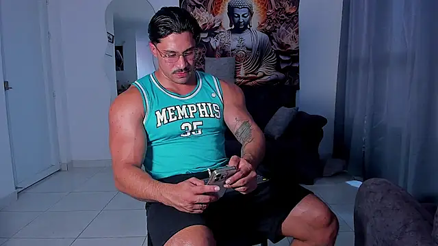 Snapshot of Valentino_Dosantos_ chatting on October 23, 8:07 pm Valentino Dosantos online show from October 23, 8:07 pm