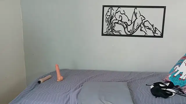 karina-lopez online show from January 7, 1:46 pm