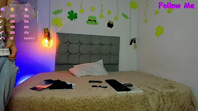 Zyo n Zafira online show from March 22, 3:41 am
