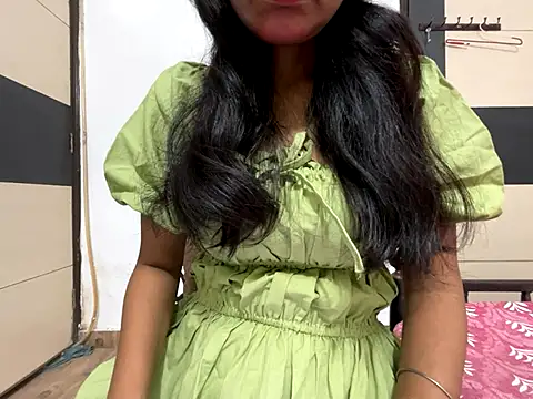 aliya bhatt online show from October 26, 4:13 pm