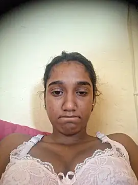 indianpink lips online show from November 30, 9:57 am