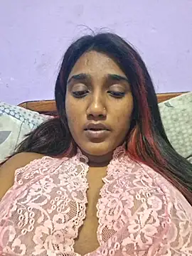 Snapshot of indianpink_lips chatting on June 14, 5:04 pm indianpink lips online show from June 14, 5:04 pm