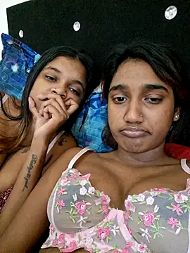 Snapshot of indianpink_lips chatting on July 5, 2:02 pm indianpink lips online show from July 5, 2:02 pm