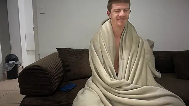 Snapshot of greekmythics chatting on January 15, 10:53 am greekmythics online show from January 15, 10:53 am