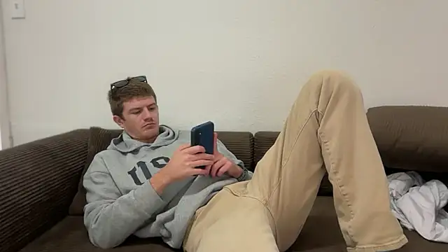 Snapshot of greekmythics chatting on February 3, 3:39 pm greekmythics online show from February 3, 3:39 pm