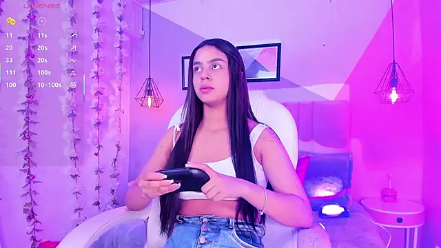 Bella walker  online show from December 17, 8:15 pm