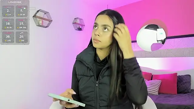 Bella walker  online show from March 26, 8:25 pm