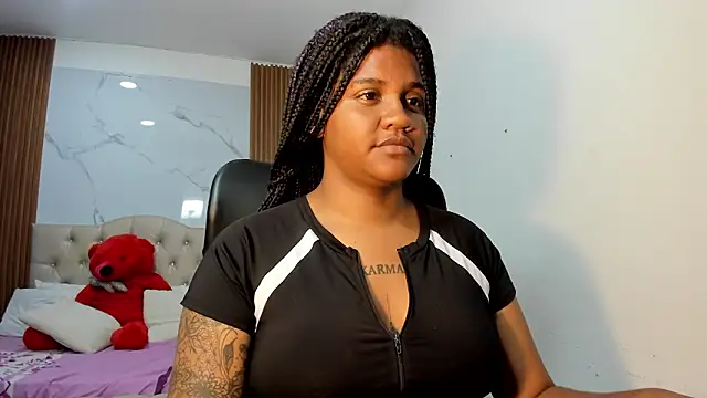 ZahraRose online show from February 11, 8:03 pm