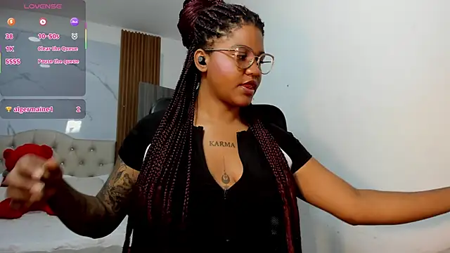 Snapshot of ZahraRose chatting on March 8, 2:10 pm ZahraRose online show from March 8, 2:10 pm